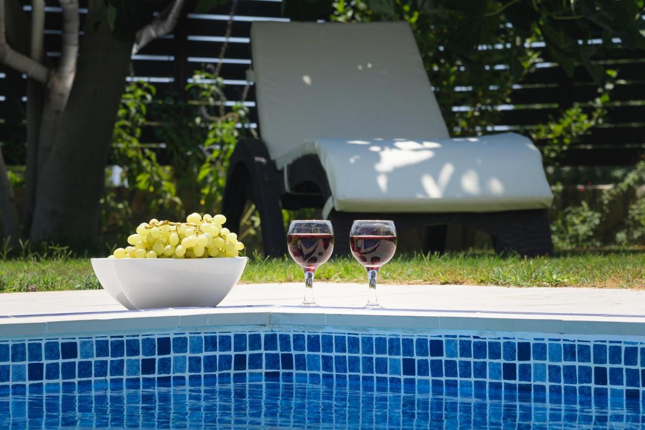 Marysol Luxury Villa 겐나디 외부 사진