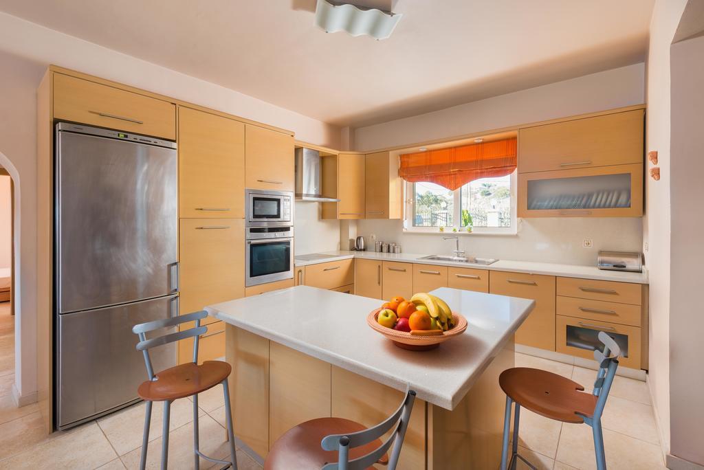 Marysol Luxury Villa 겐나디 외부 사진